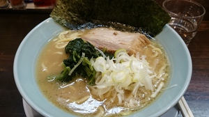 横浜ラーメン　一心　ラーメン.JPG